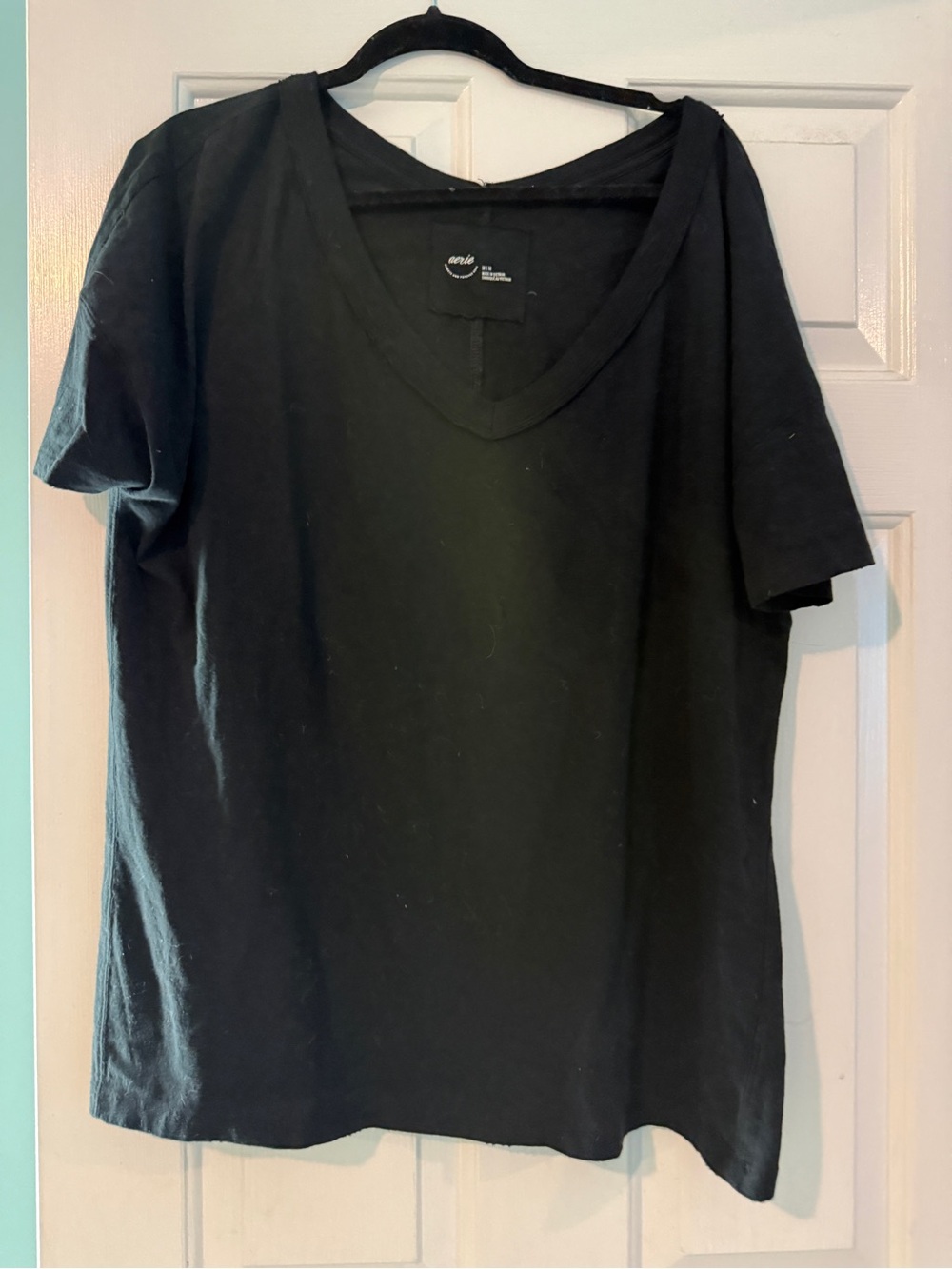 aerie Black Short Sleeve V-Neck Tee